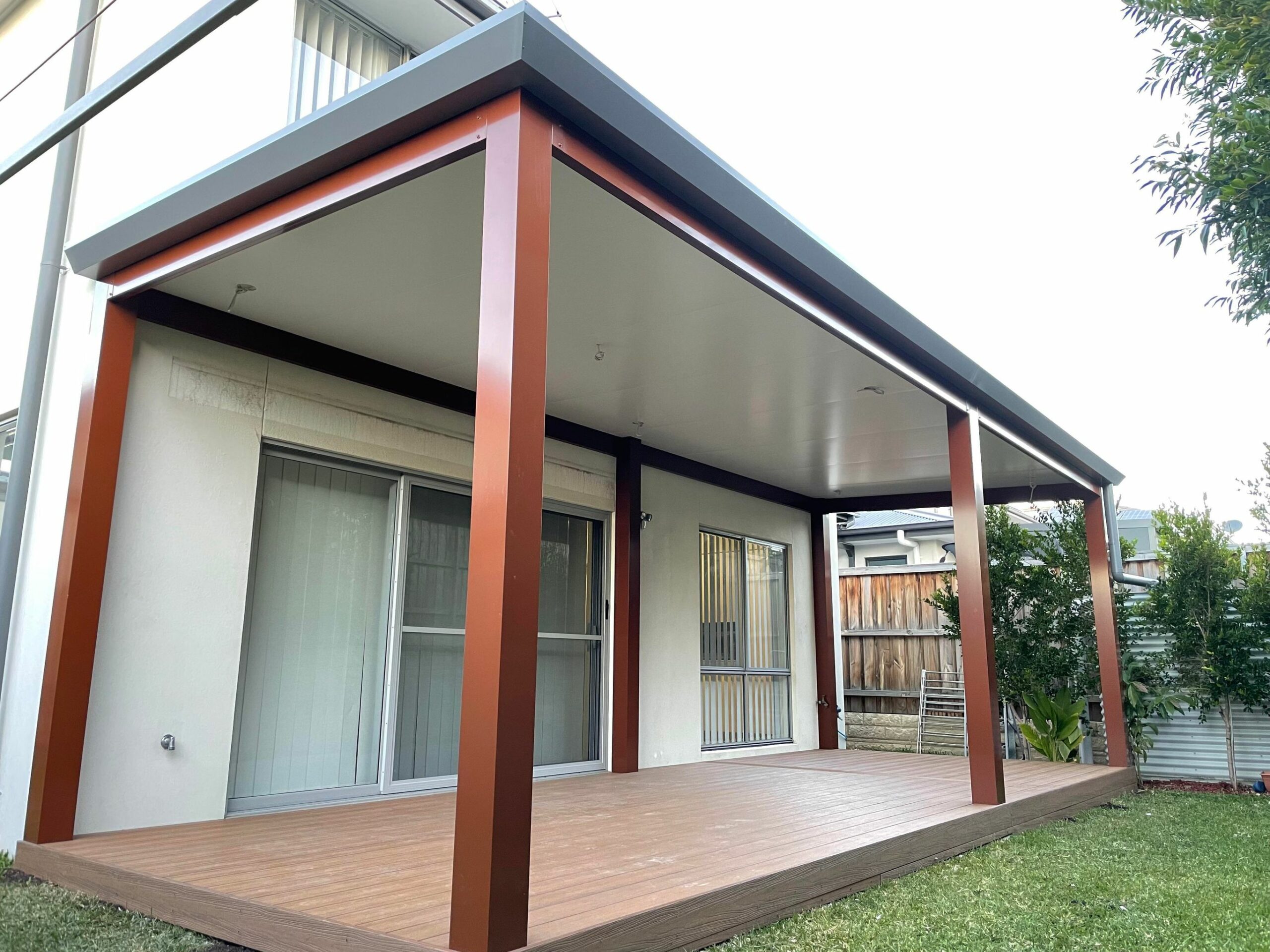 Composite Decking & Insulated Roof at Moorebank